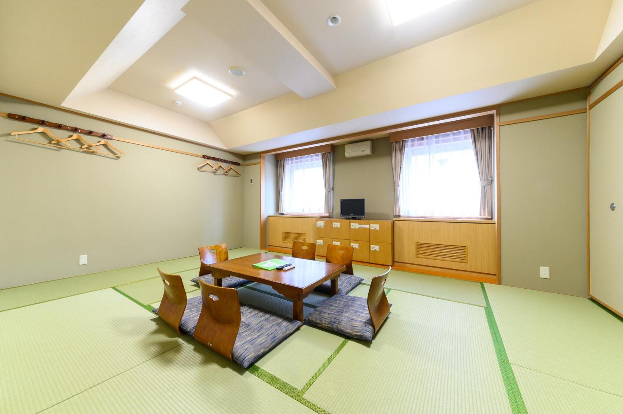 Sapporo International Youth Hostel Екстериор снимка
